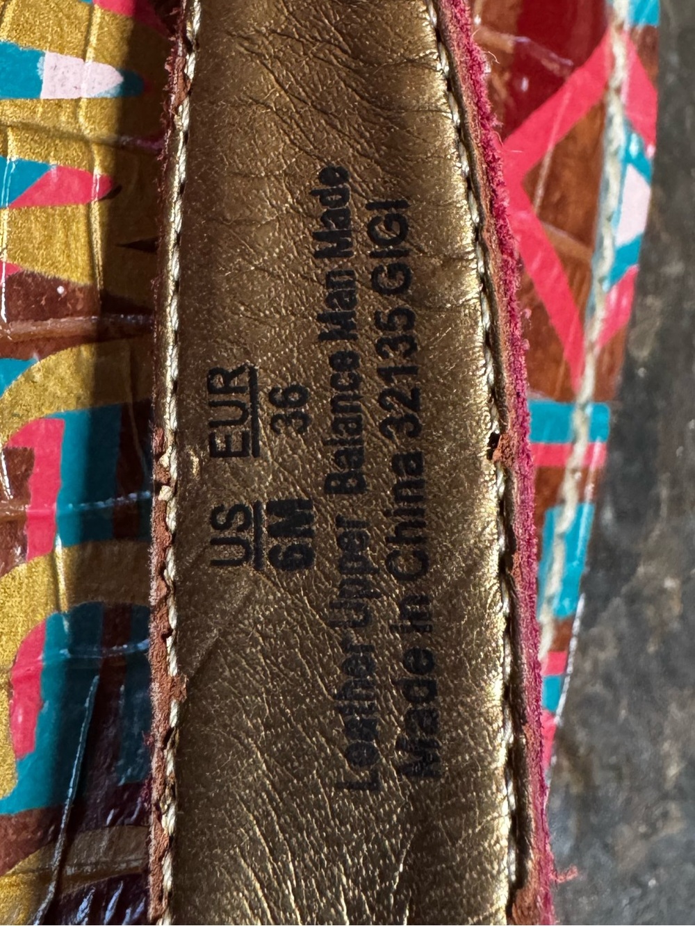 Sam Edelman Gigi thong sandals 6 - Picture 3 of 3